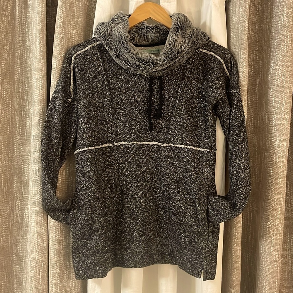 Maurice’s Cowl Neck Sweater XS